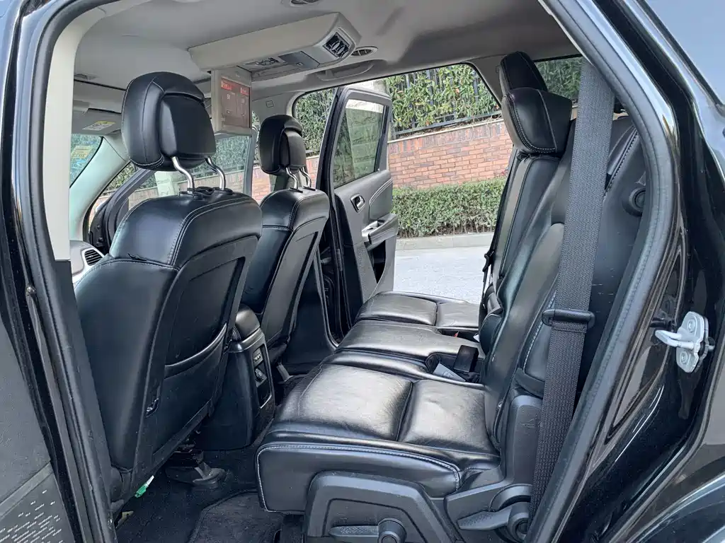 Dodge Journey — миниатюра 12