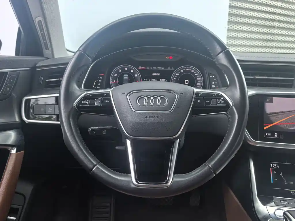 Audi A6L — миниатюра 13