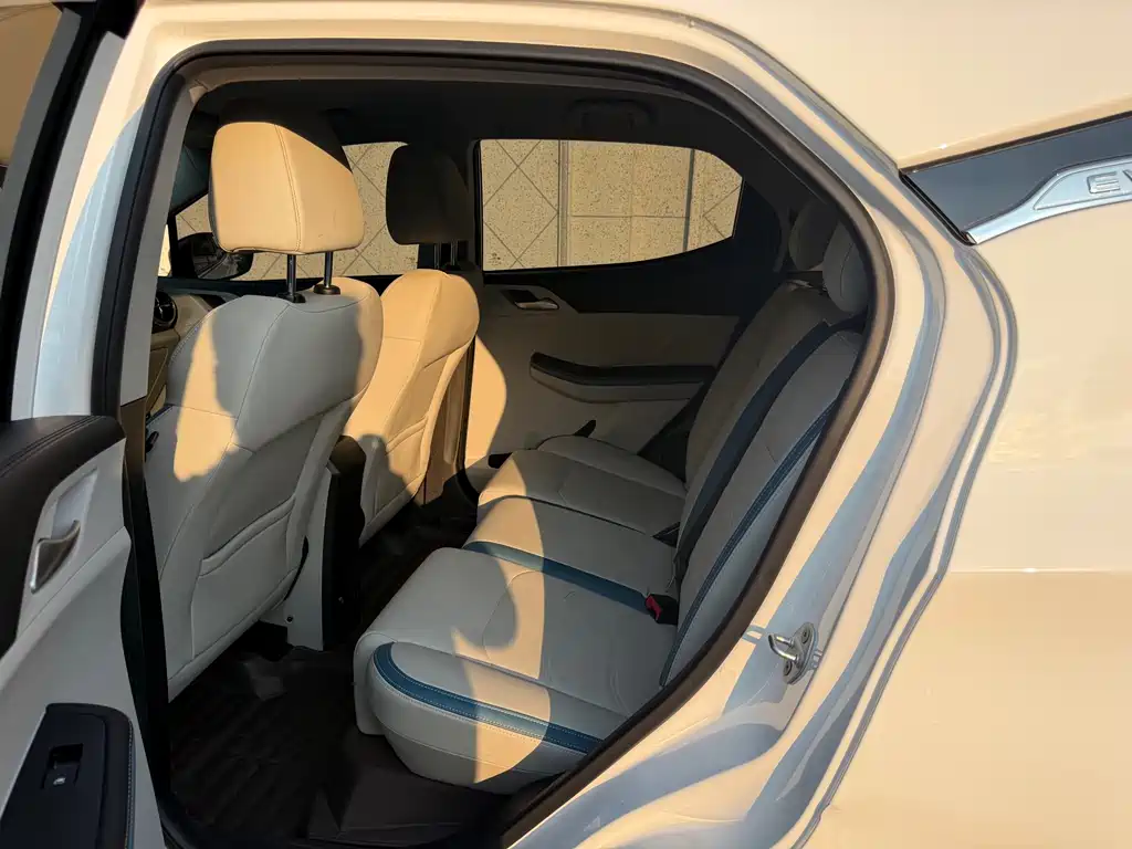 BYD Yuan Pro — миниатюра 7