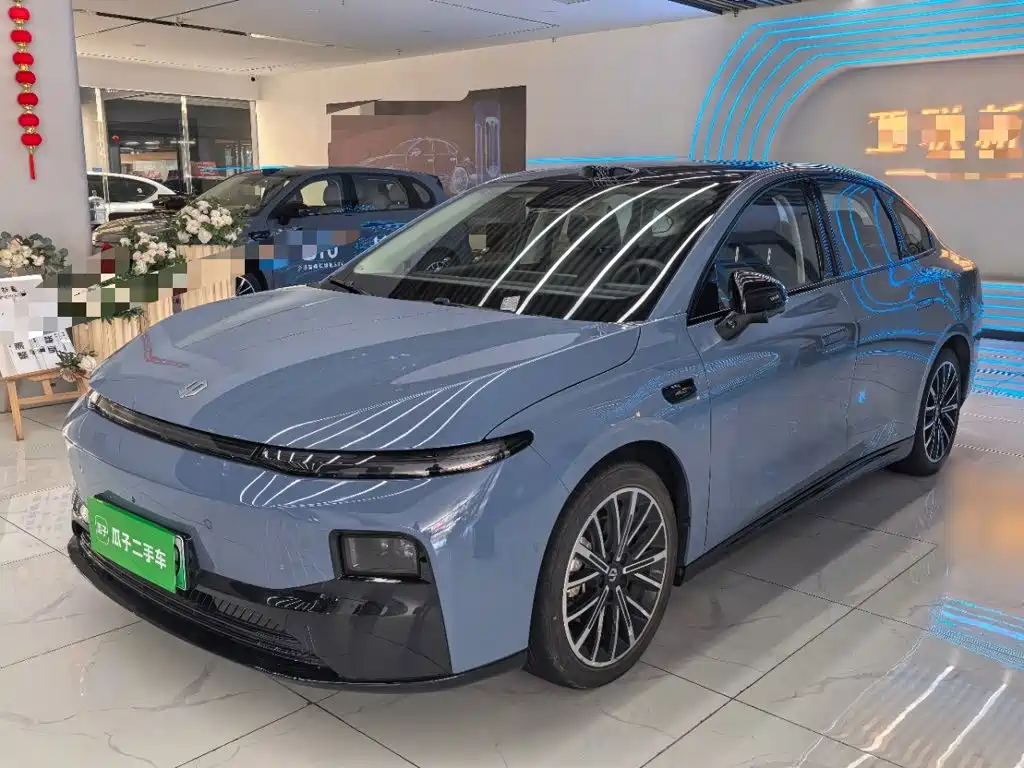 Leapmotor Ноль один.