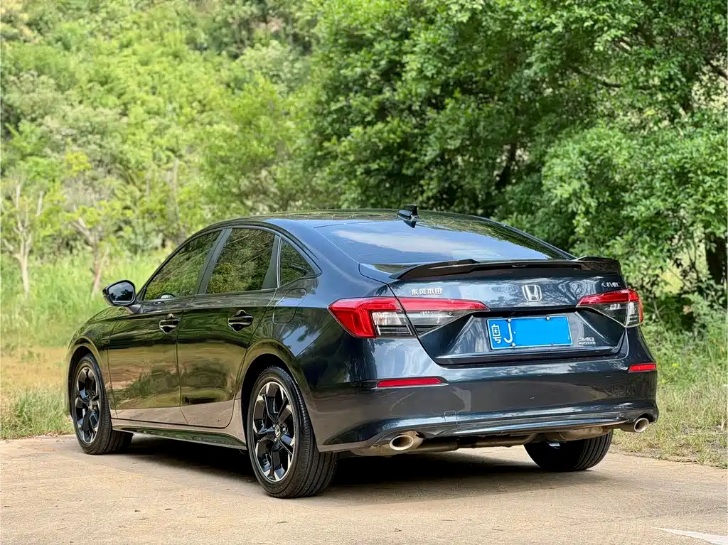 Honda Civic — миниатюра 4