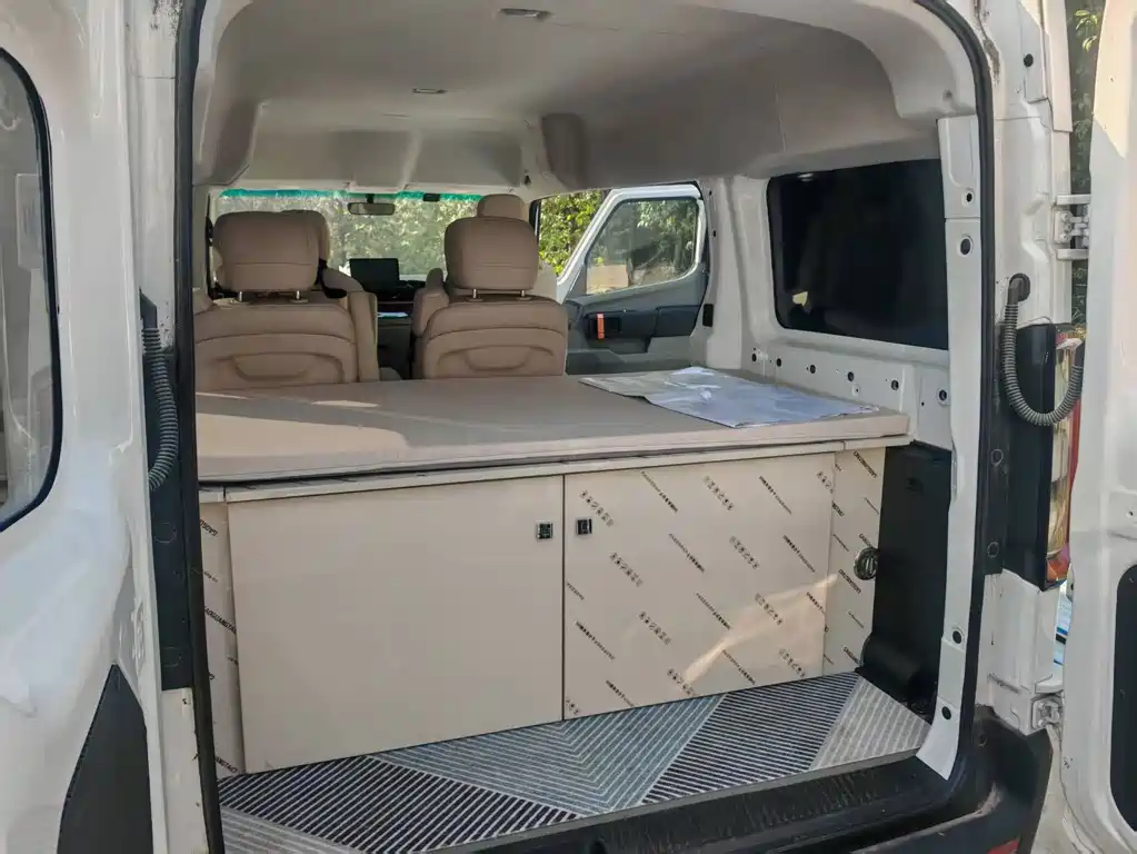 Yuan Cheng Yuan Cheng Super VAN — миниатюра 7