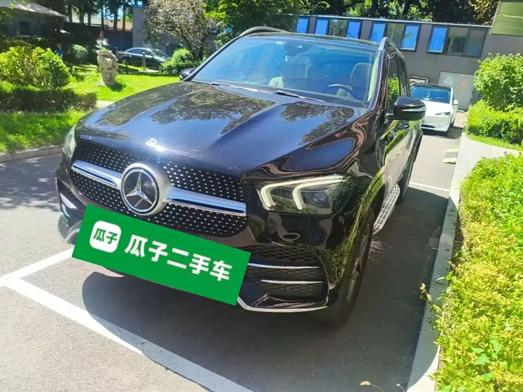 Mercedes-Benz GLE (Import) — миниатюра 2