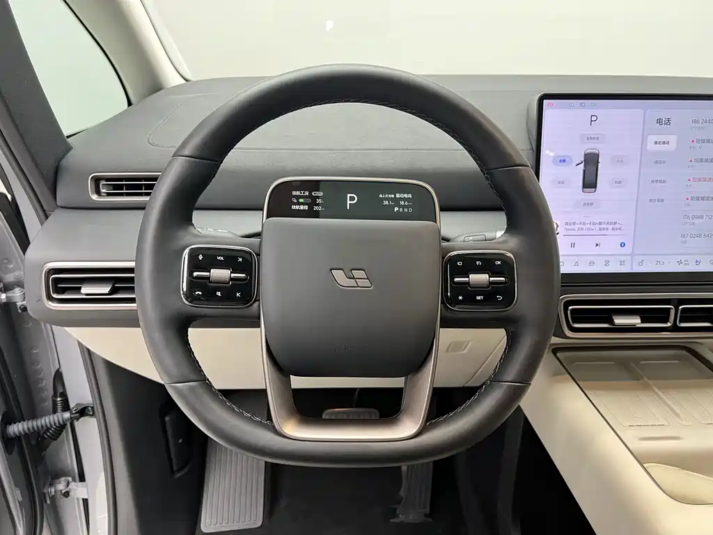 Li Auto Li MEGA — миниатюра 15