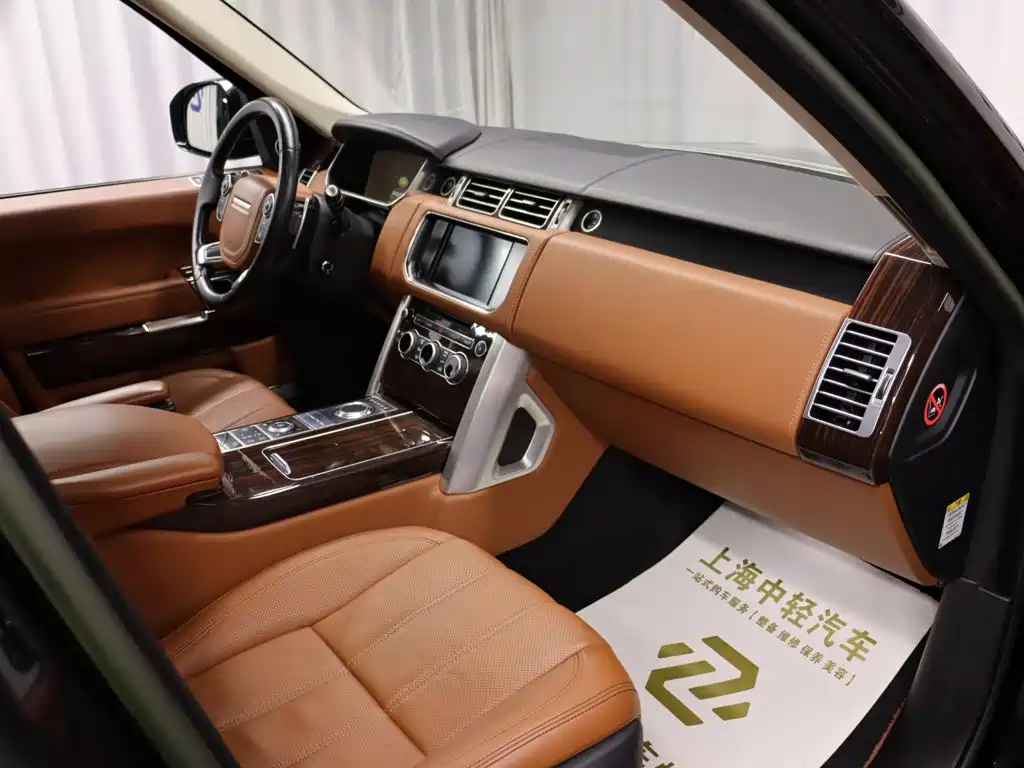 Land Rover Range Rover — миниатюра 18