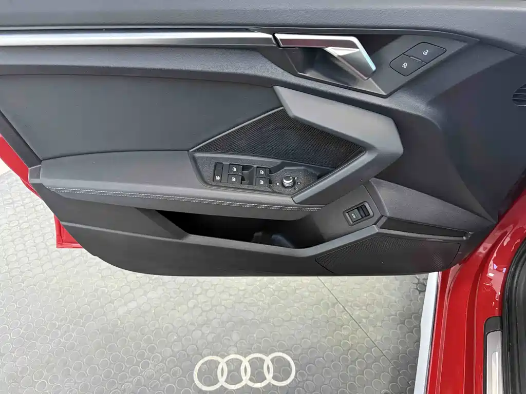 Audi A3 — миниатюра 9