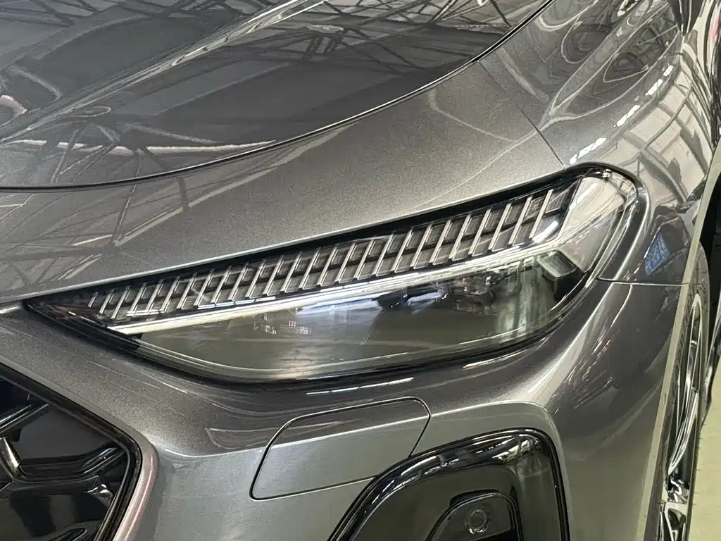 Audi A5L — миниатюра 10