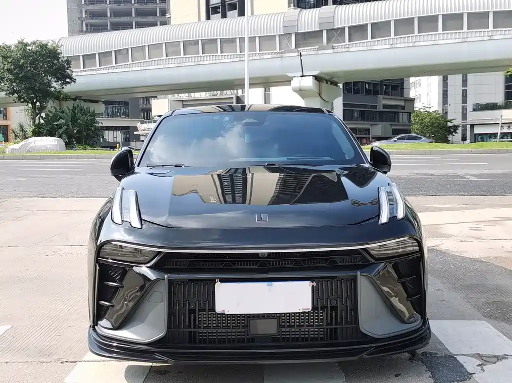 Lynk & Co 03 — миниатюра 6