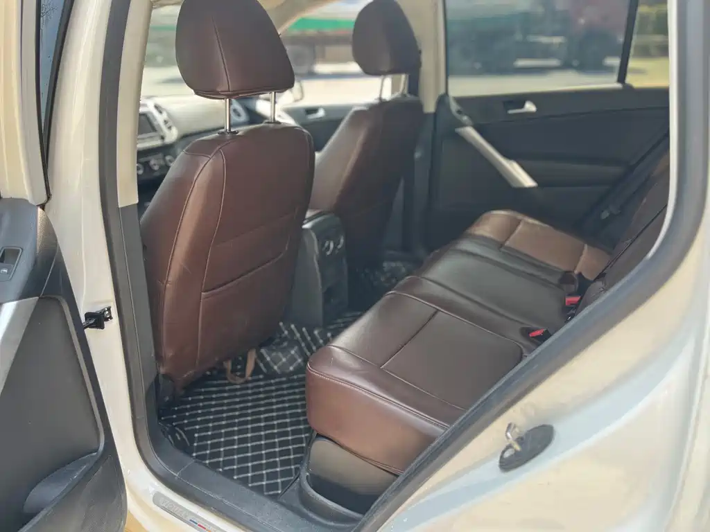 Volkswagen Tiguan — миниатюра 11