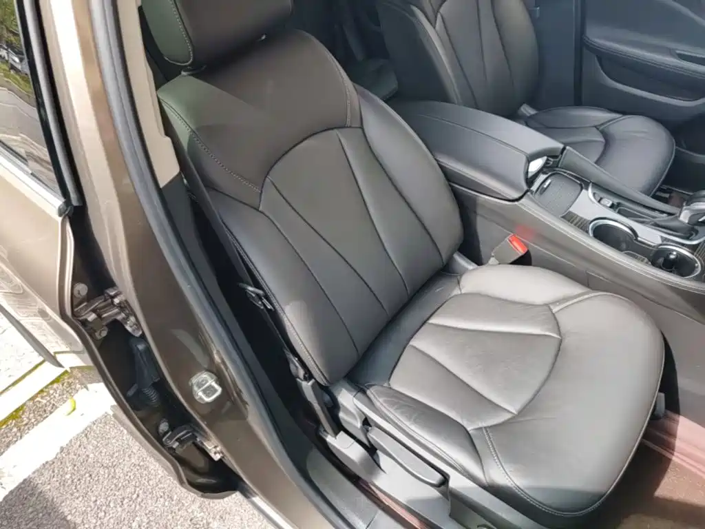 Buick Envision Plus — миниатюра 25