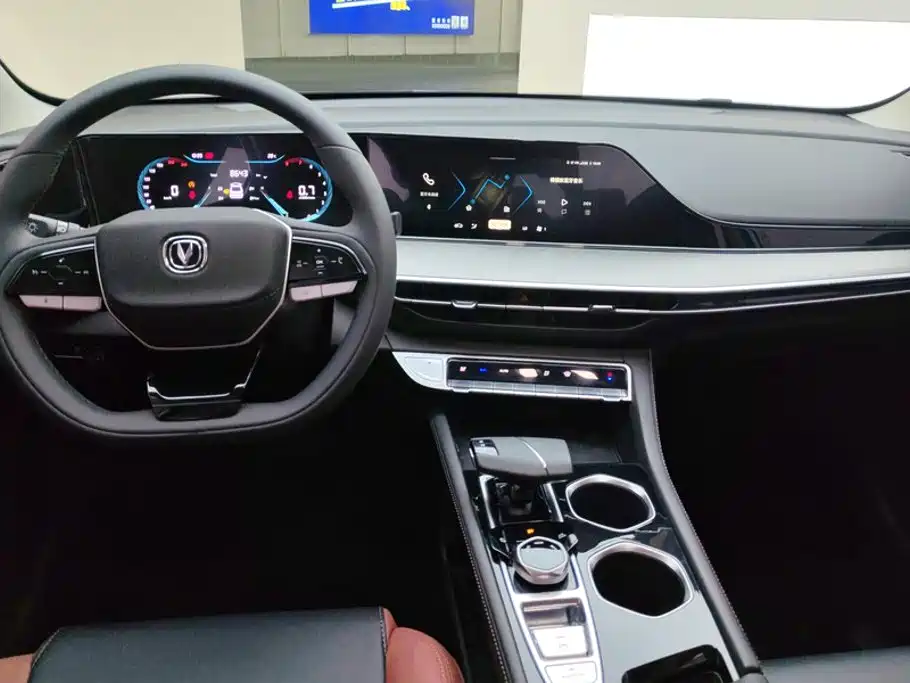 Changan Eado — миниатюра 12