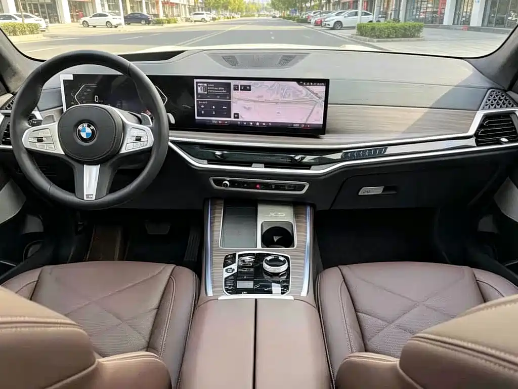 BMW X5 — миниатюра 7