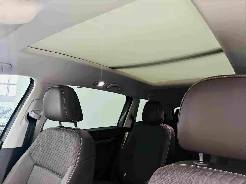 Volkswagen Viloran — миниатюра 17