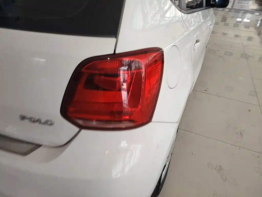 Volkswagen Polo — миниатюра 8