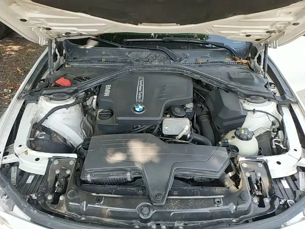 BMW 3 Series — миниатюра 20