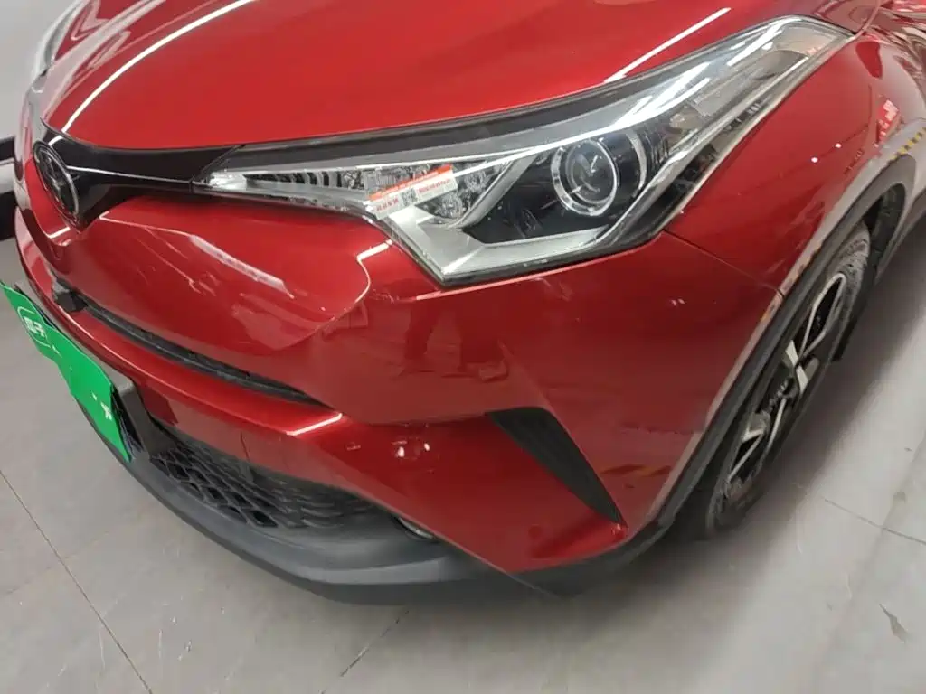 Toyota C-HR — миниатюра 24