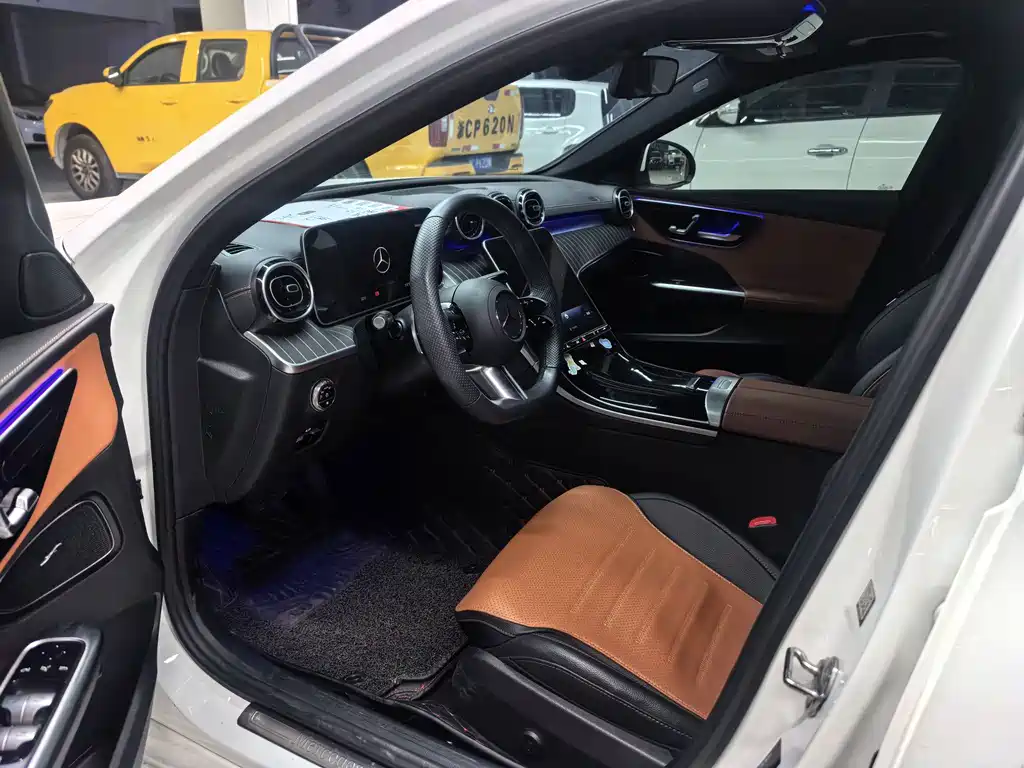 MERCEDES-BENZ C CLASS