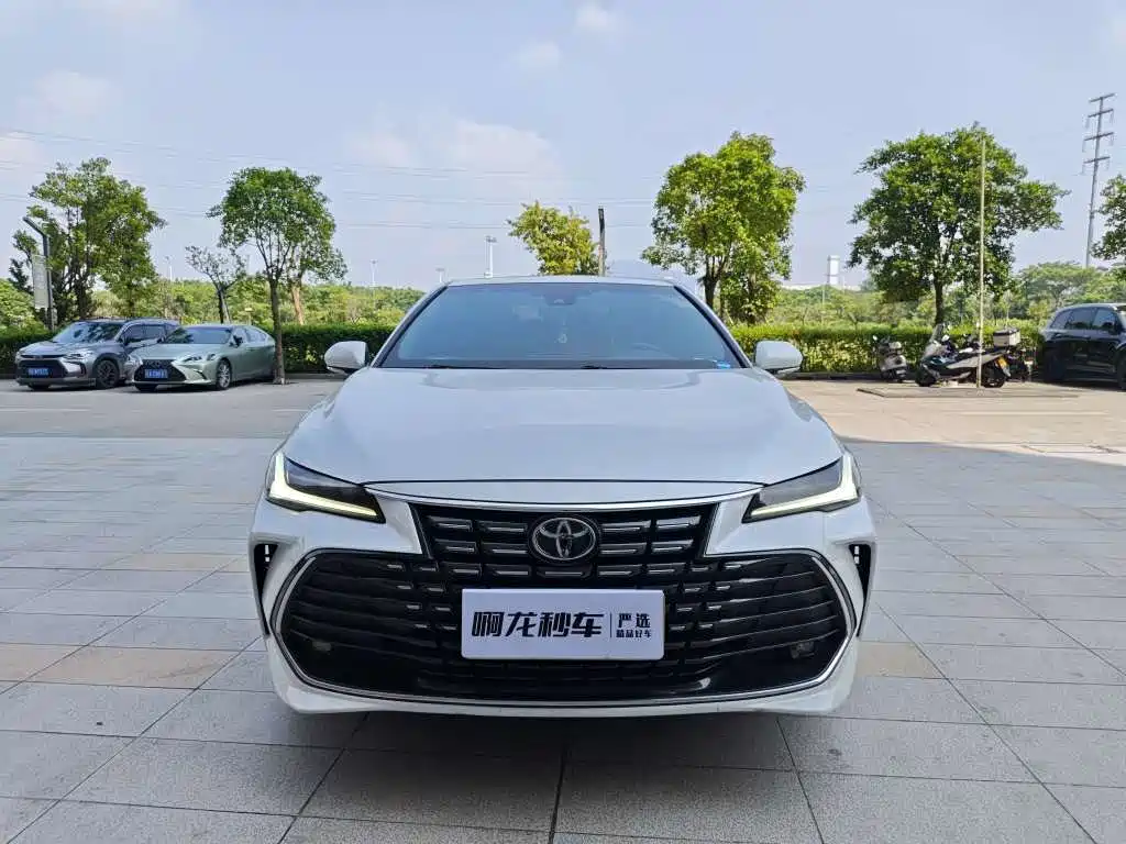 Toyota Avalon — миниатюра 2