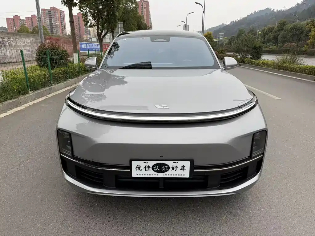 Li Auto IDEAL L8