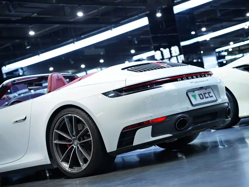 Porsche 911 — миниатюра 10