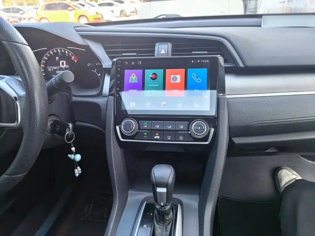 Honda Civic — миниатюра 10