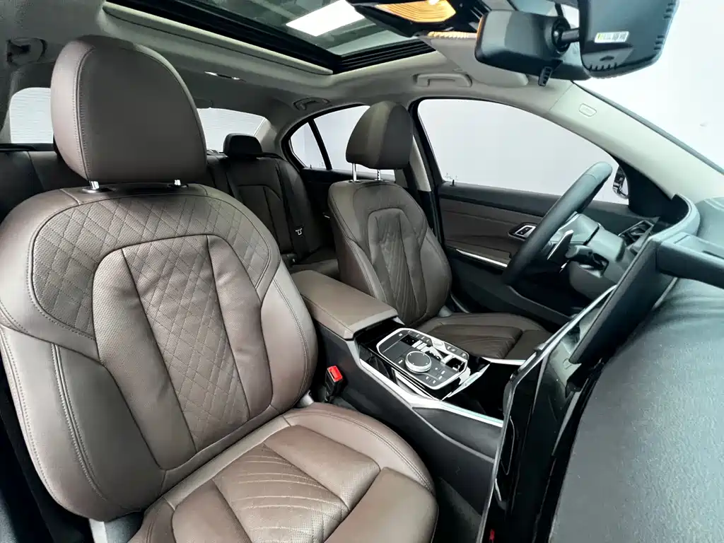 BMW 3 Series — миниатюра 14
