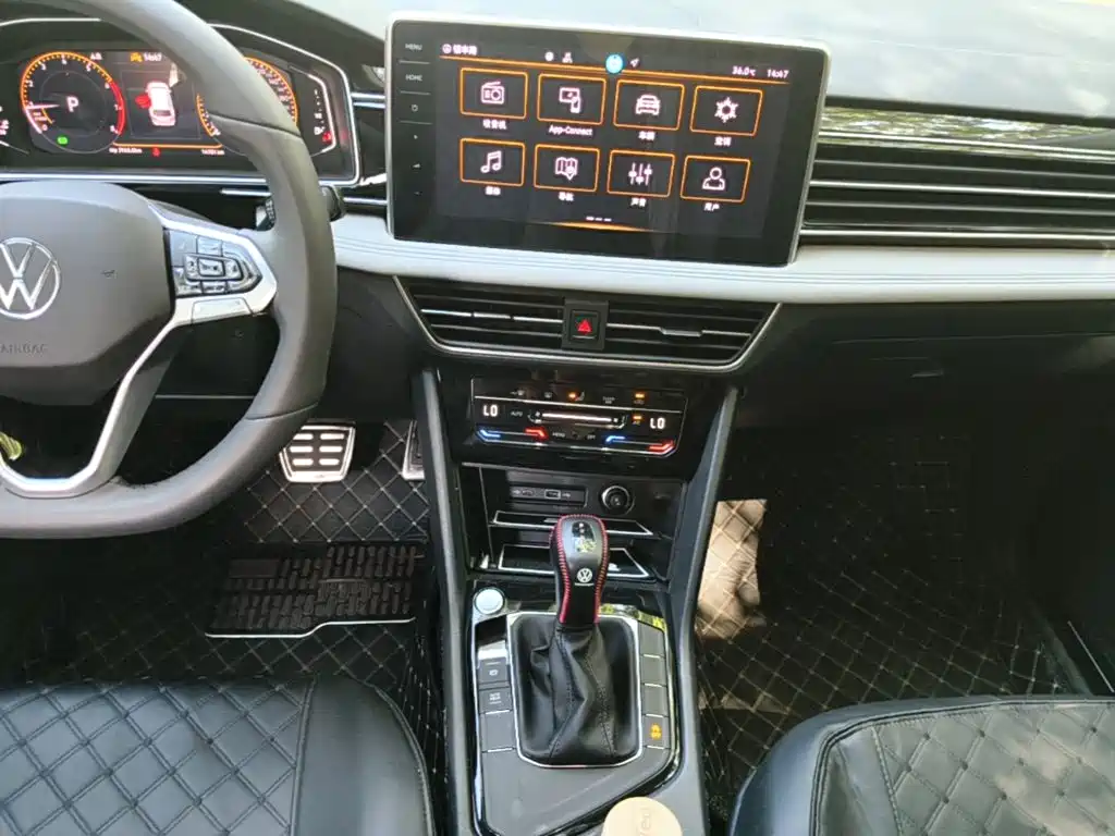 Volkswagen Tiguan L — миниатюра 13