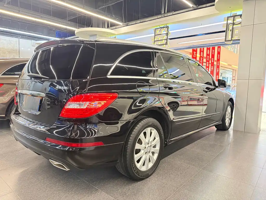 Mercedes-Benz R-Class — миниатюра 9