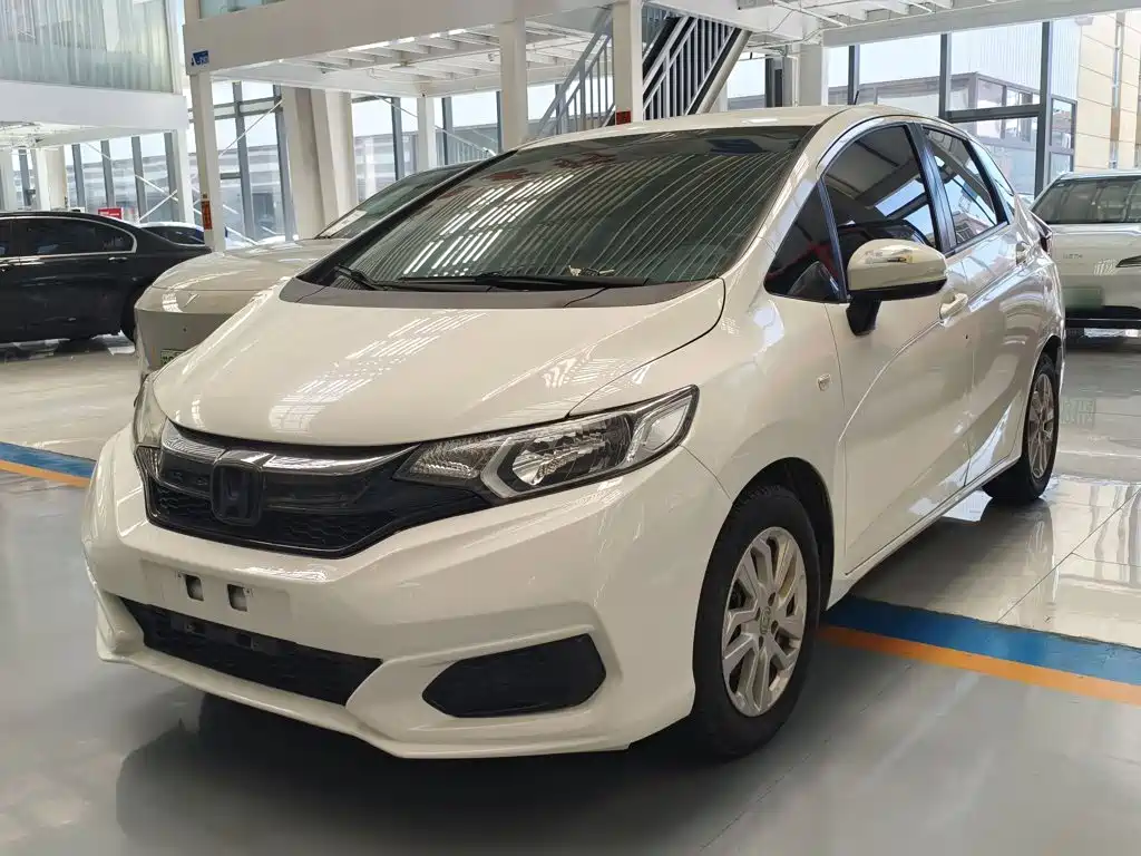 Honda Fit — миниатюра 2