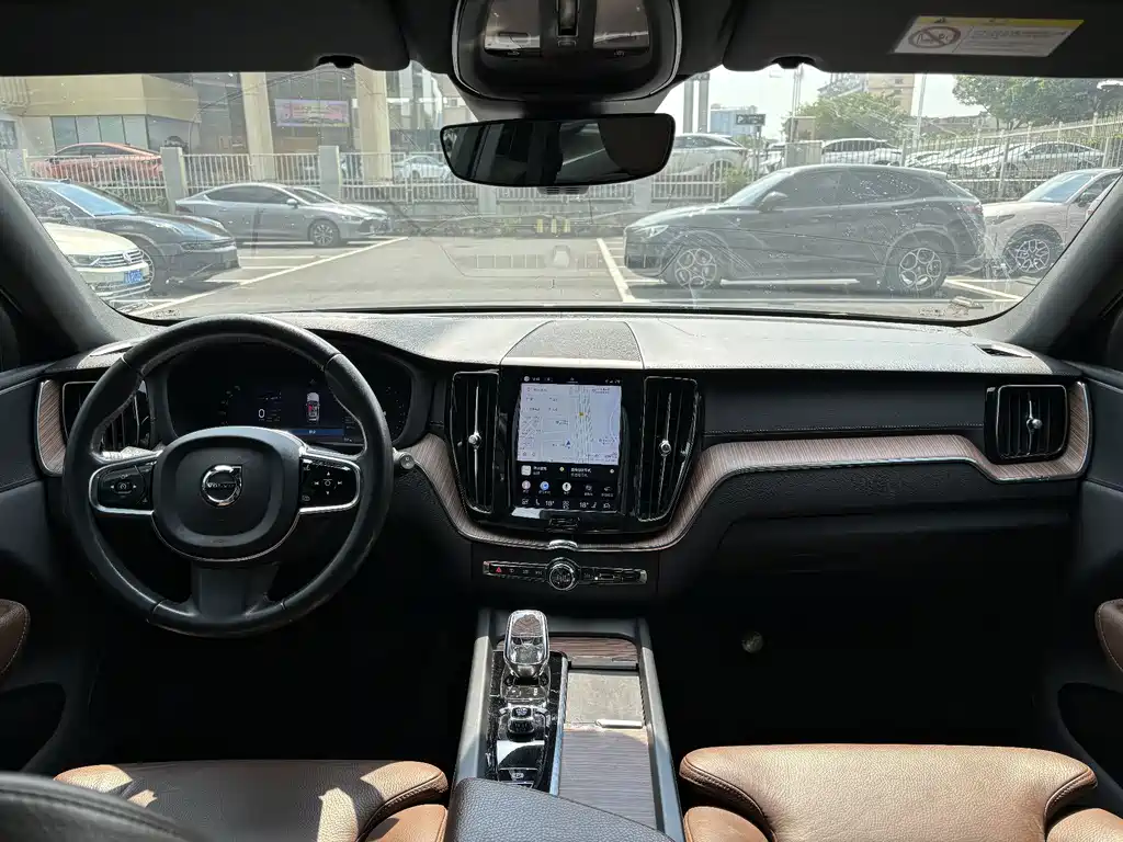 Volvo XC60 — миниатюра 9