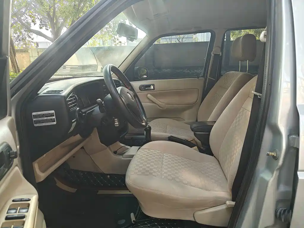 Volkswagen Jetta — миниатюра 7