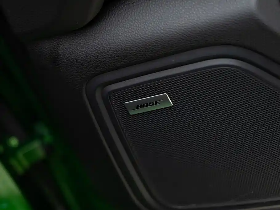 Porsche Macan — миниатюра 15