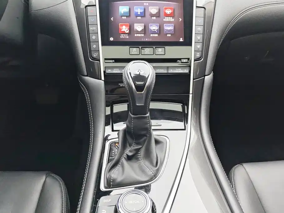 Infiniti Q50L — миниатюра 16