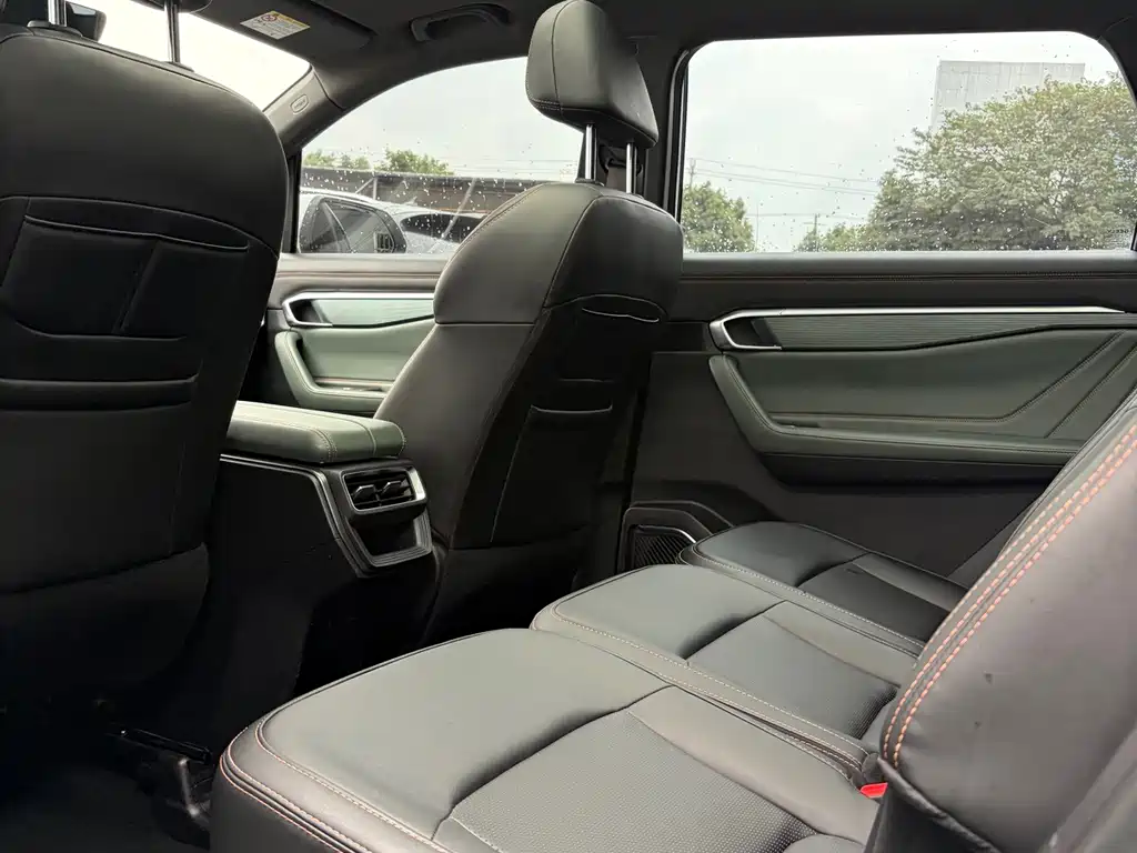 Geely Haoyue L — миниатюра 17
