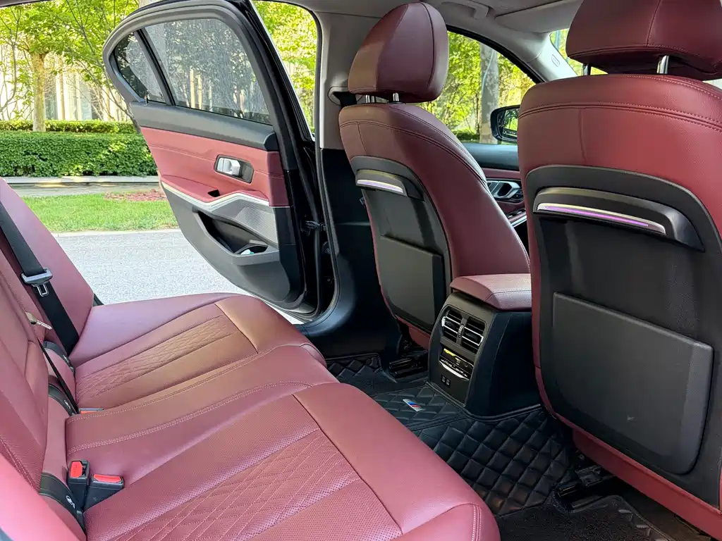 BMW 3 Series — миниатюра 10