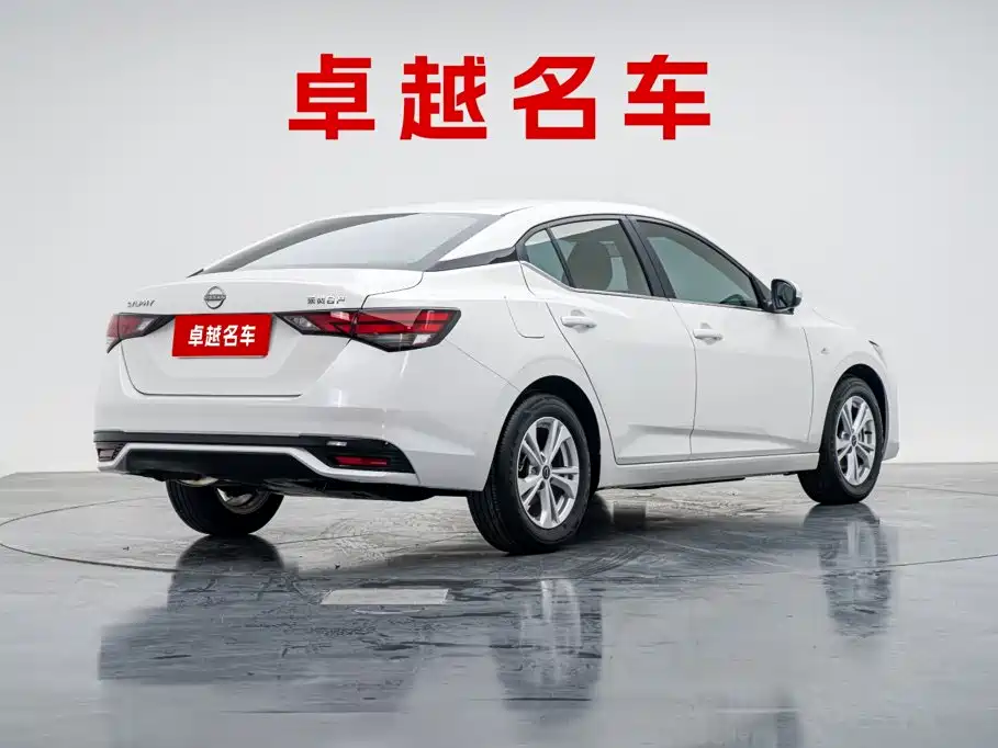 Nissan Sylphy — миниатюра 7