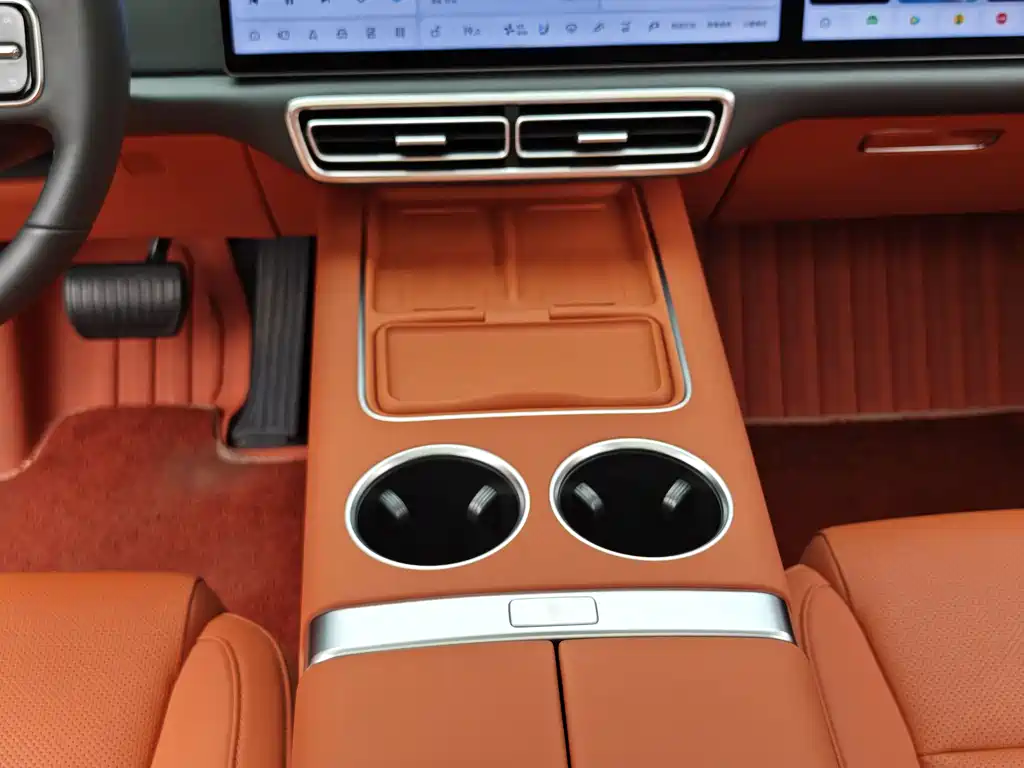 Li Auto Li L6 — миниатюра 17