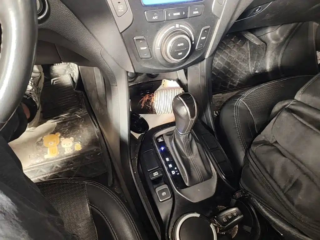 Hyundai Santa Fe — миниатюра 14
