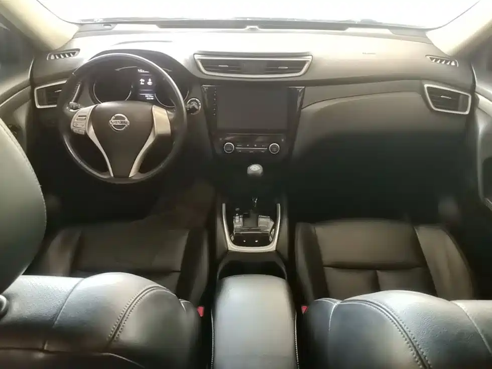 Nissan X-Trail — миниатюра 10