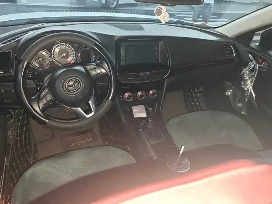 Mazda Atenza — миниатюра 12