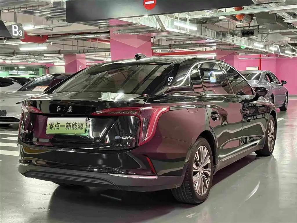 Hongqi Hongqi E-QM5 — миниатюра 6
