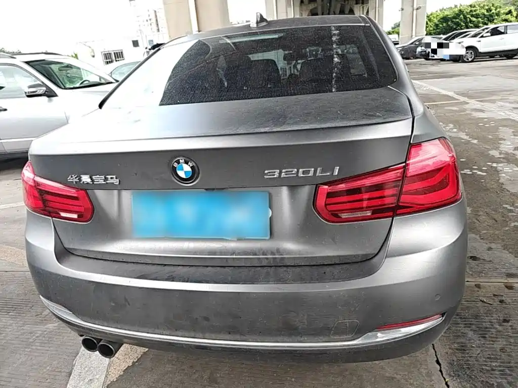 BMW 3 Series — миниатюра 6