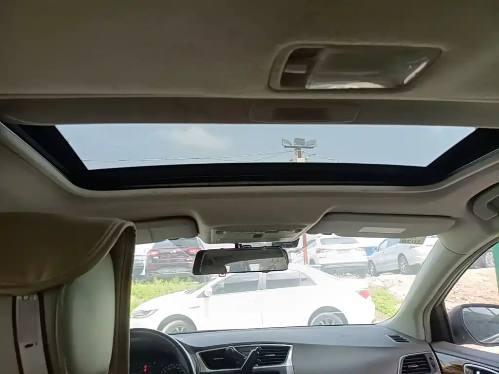 Nissan Sylphy — миниатюра 18