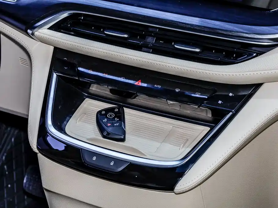Buick GL8 Hybrid — миниатюра 29