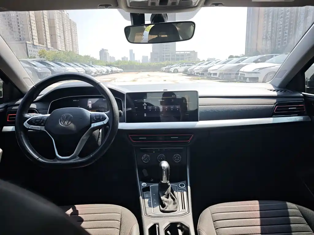 Volkswagen Lavida — миниатюра 6