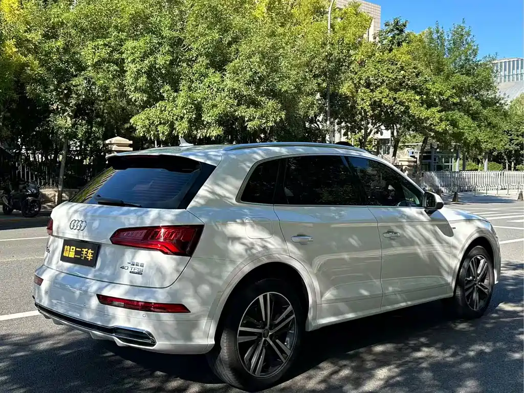 Audi Q5L — миниатюра 10
