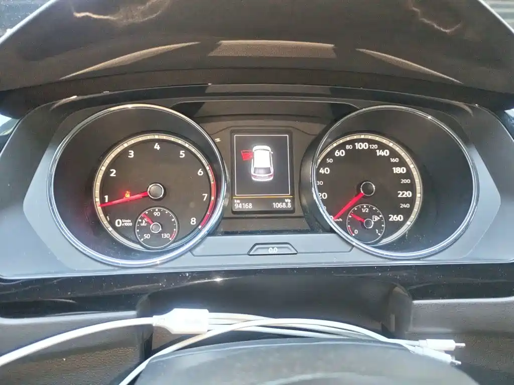 Volkswagen Tiguan L — миниатюра 8