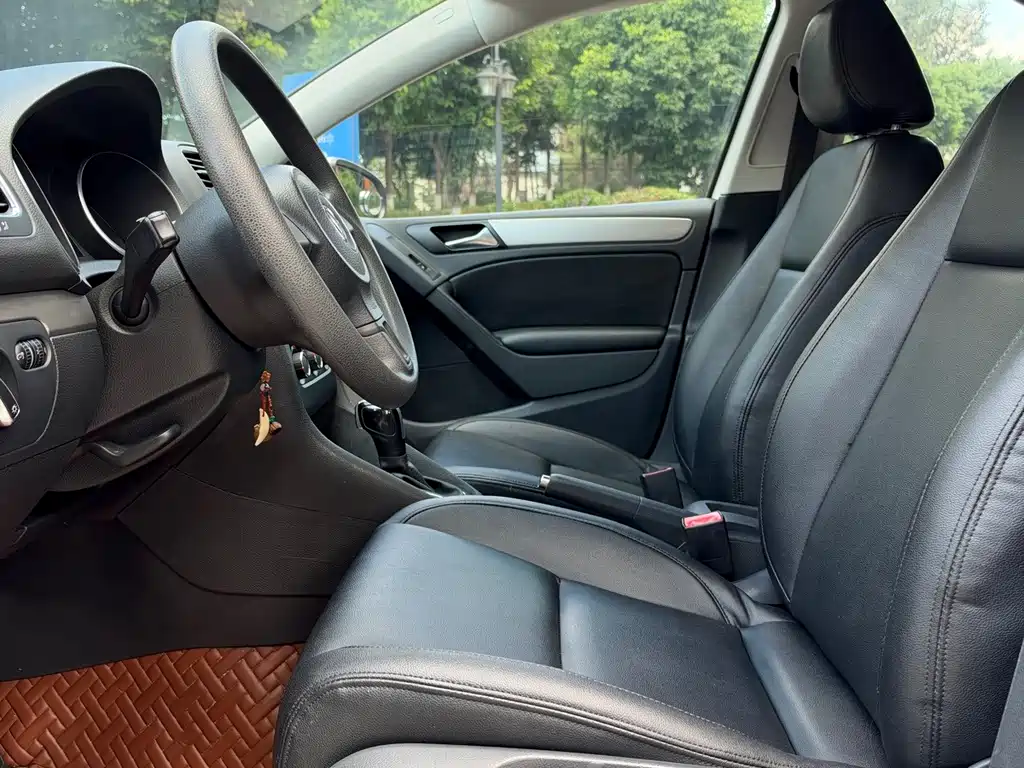 Volkswagen Golf — миниатюра 4