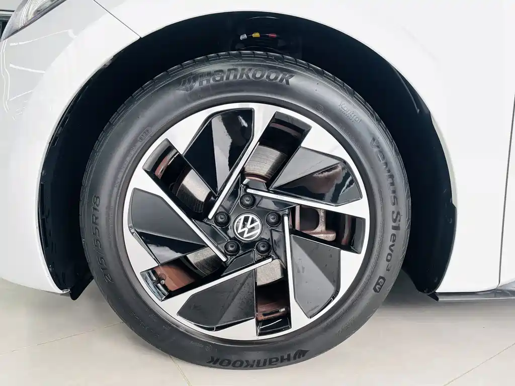 Volkswagen ID.3 — миниатюра 3