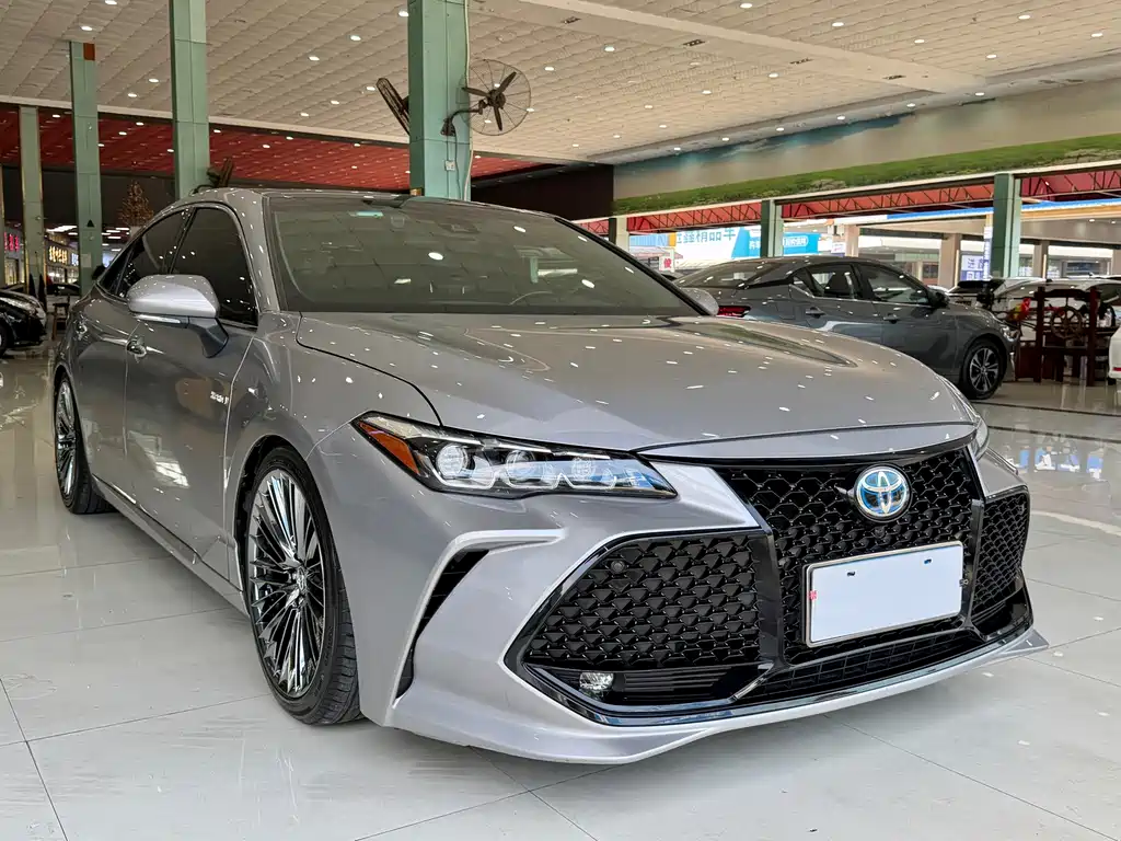 Toyota Avalon — миниатюра 3
